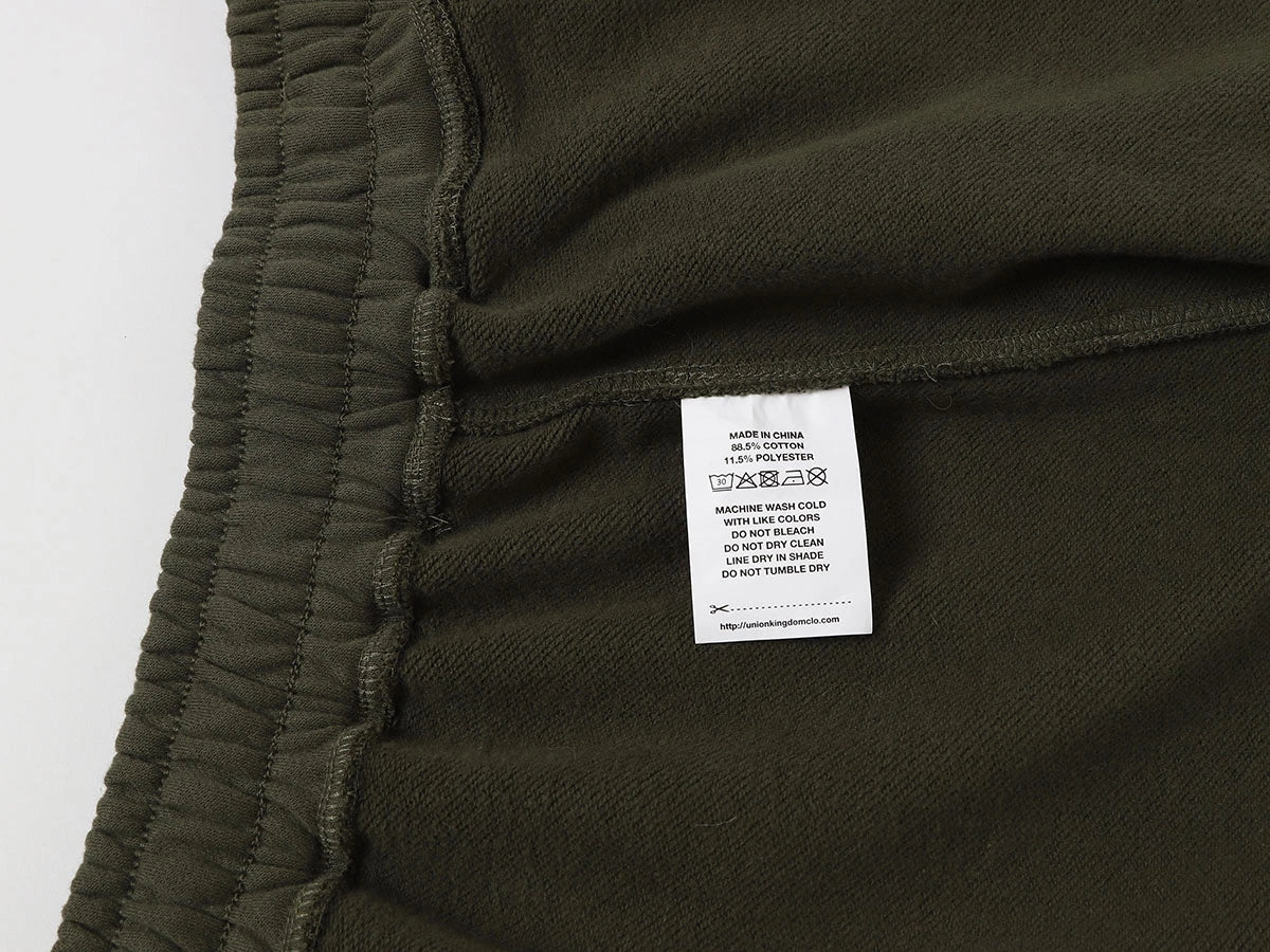 360 GSM CLOUD FEELING 'OLIVE' SHORTS