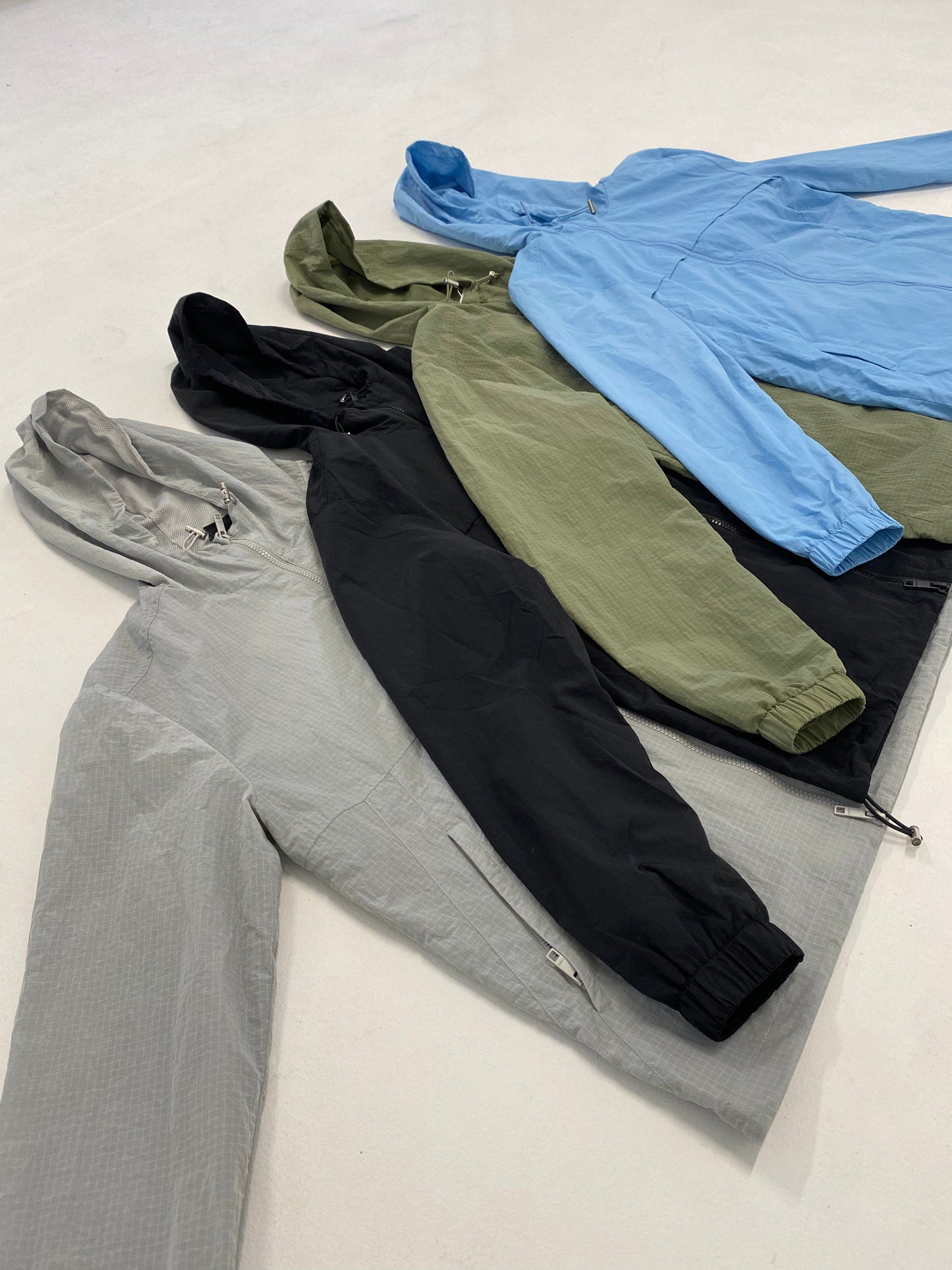 Capo Crinkle Lightweight Jacket - Black